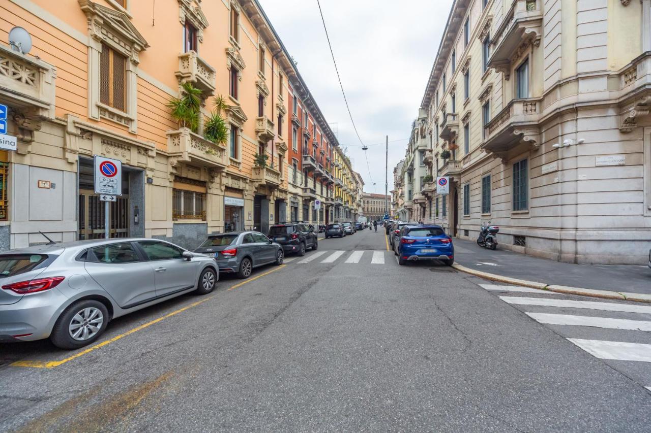 Cozy Apt - Corso Vercelli & Conciliazione M1 Милано Екстериор снимка